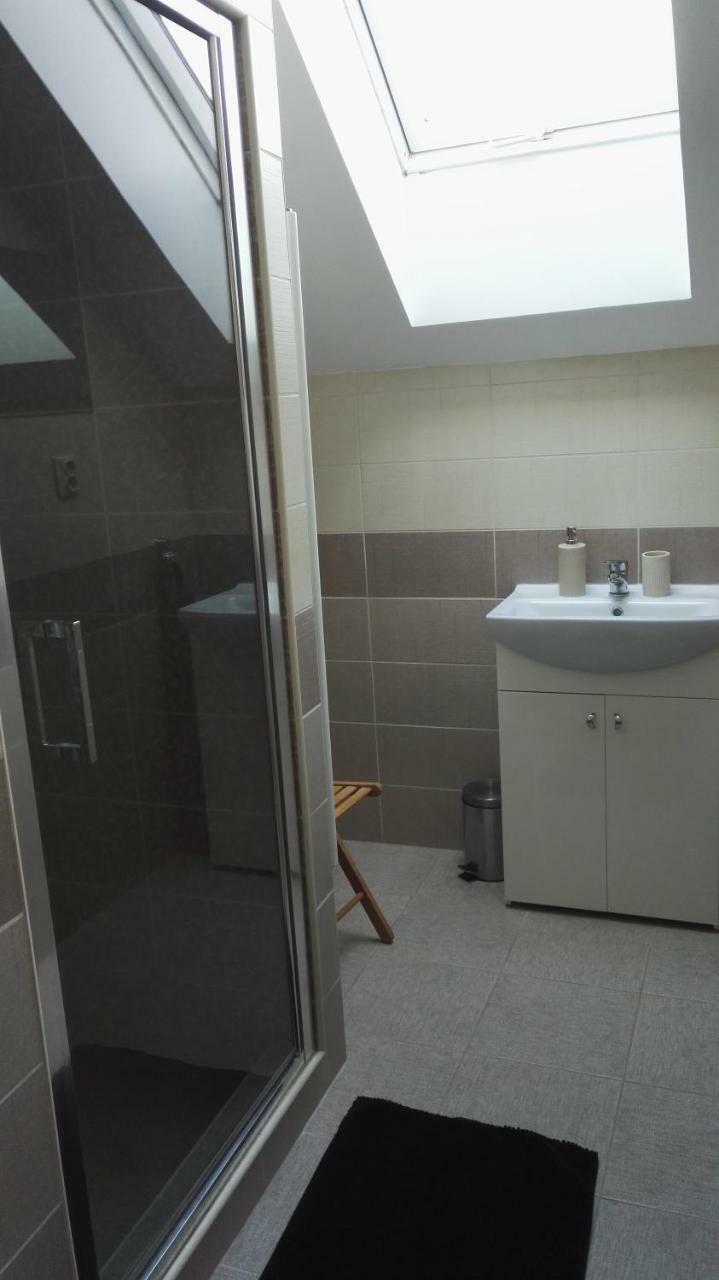 Ubytování v soukromí Opolany u Poděbrad Esterno foto
