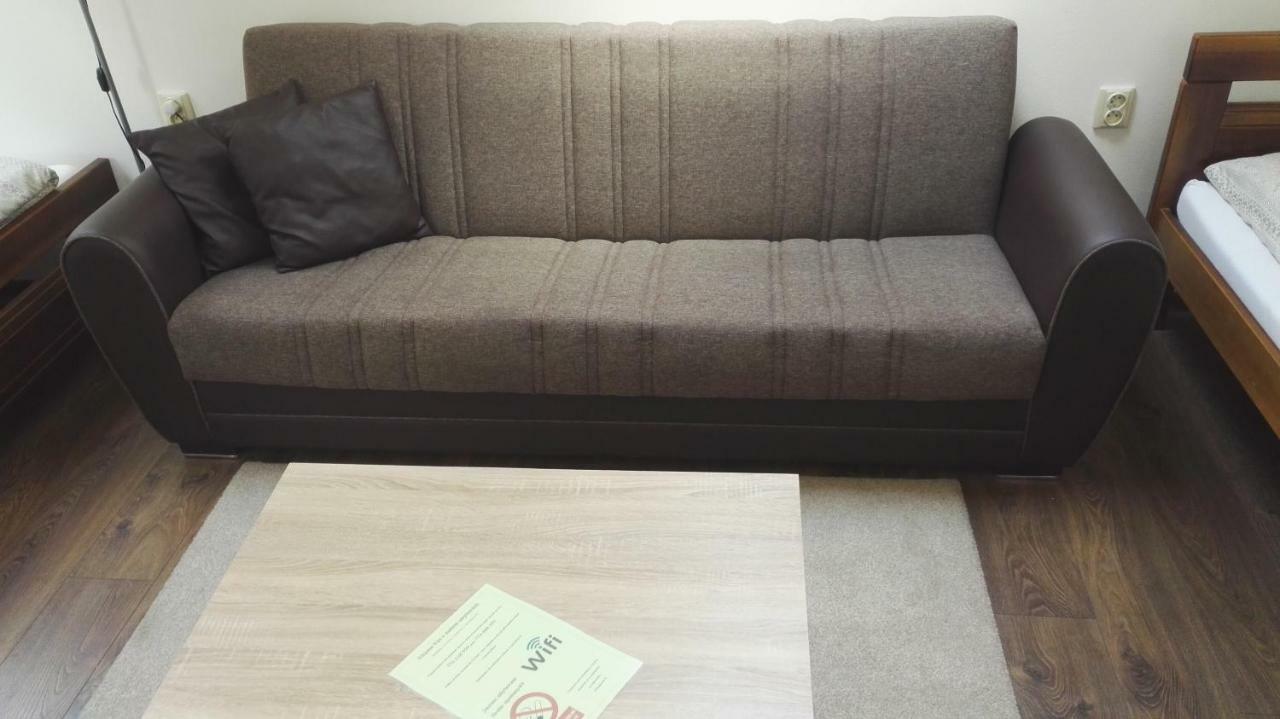 Ubytování v soukromí Opolany u Poděbrad Esterno foto